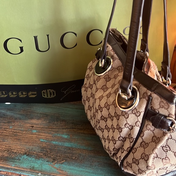 Vintage GUCCI Beige/Ebony GG Canvas Full Moon Medium Tote Bag - Picture 5 of 15